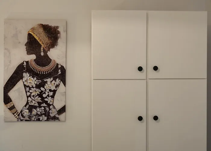 Zeusplace Urban Flat 卡泰里尼