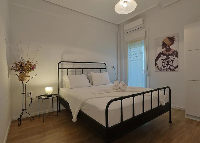 Zeusplace Urban Flat 公寓 卡泰里尼